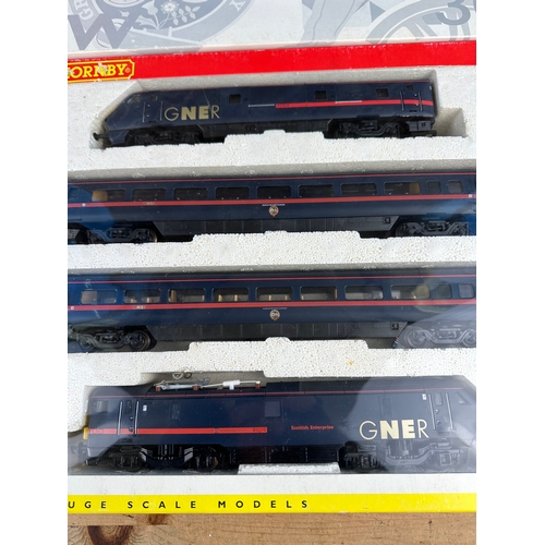 155 - Hornby 00 Gauge R.2002 Great North Eastern Railway 225 Train