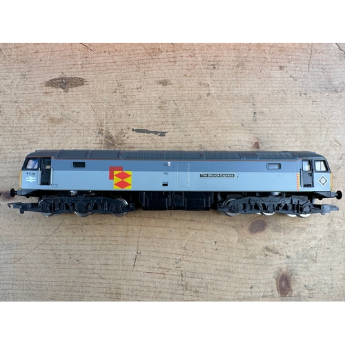 161 - Hornby 00 Gauge Class 47 The Silcock Express Model Train