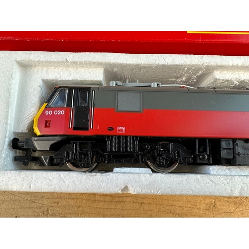 162 - Hornby 00 Gauge Class 90 Locomotive Model Train