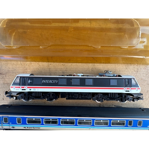 171 - Hornby 00 Gauge Super Sprinter & Intercity Model Trains