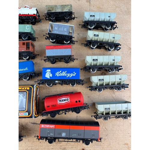 187 - Hornby & Other 00 Gauge Rolling Stock