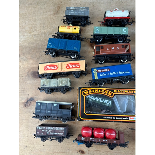 187 - Hornby & Other 00 Gauge Rolling Stock