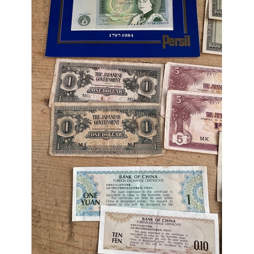 77 - Uncirculated £1 Note & Japanese War Money Notes.