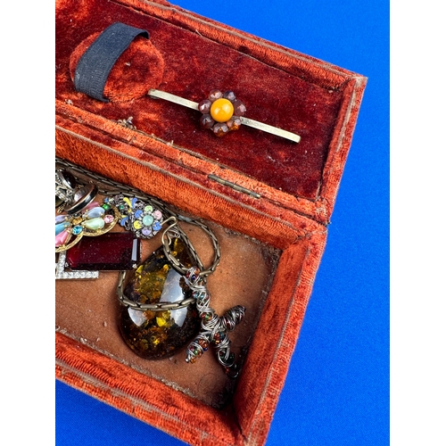 84 - Vintage Jewellery Box & Contents