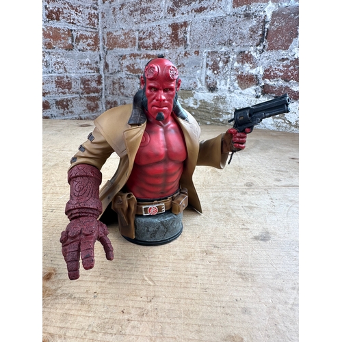 144 - Hellboy The Golden Army Limited Edition (829/1400) Universal Studios Model.