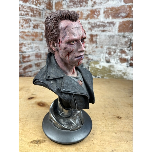 156 - Terminator T-800 Battle Damaged Bust