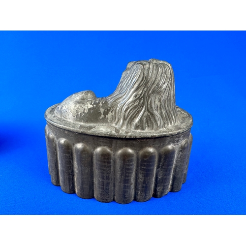 187 - Victorian Tin Lion Top Jelly Mold