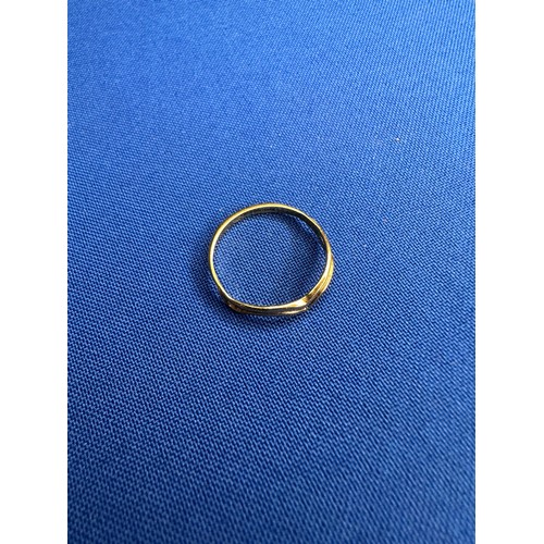 38 - 9ct Gold Wishbone Ring size M .9g