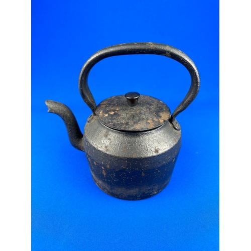 290 - Swain Cast Iron Kettle