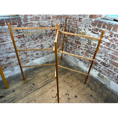 499 - Vintage Wooden Clothes Airer