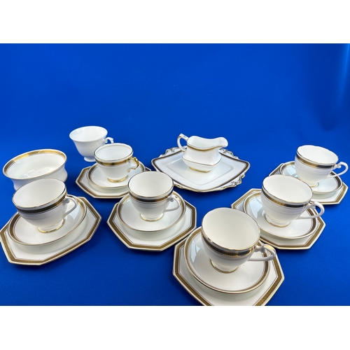 199 - Greek Key Design Tea Set