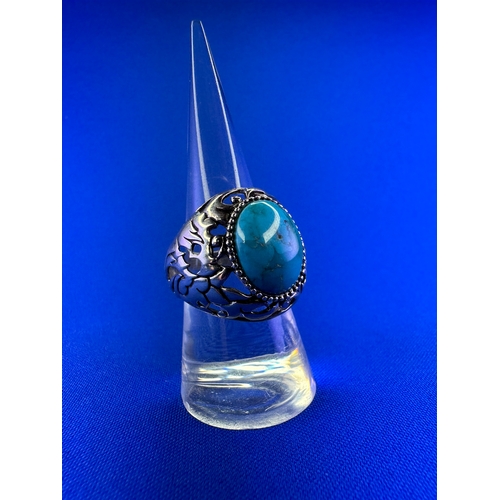 11 - 925 Silver & Turquoise Ring size P