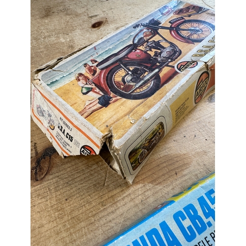 96 - Vintage Airfix Kits: B.S.A. C15 & Honda CB.450 Motorcycle Models