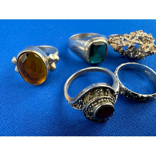 40 - Five Vintage Silver Rings with Gemstones