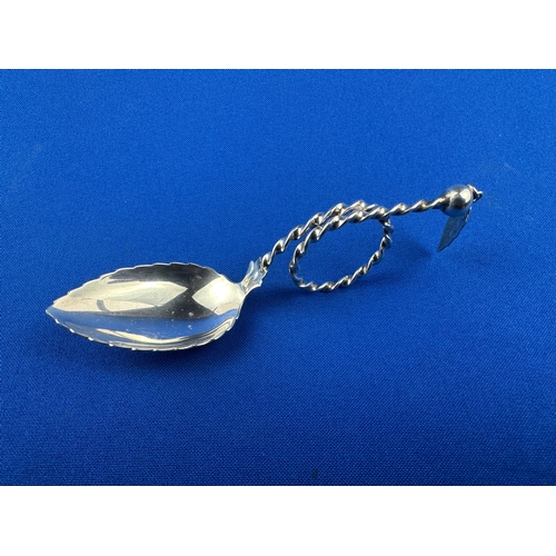 7 - Scandinavian Vintage Twisted Leaf Design Spoon 830 Silver 21g
