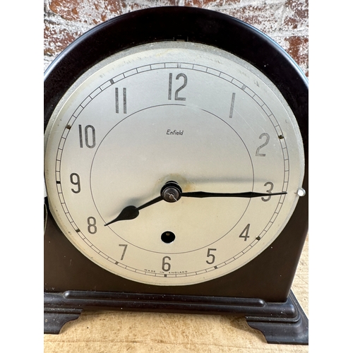 41 - Smiths Bakelite Mantle Clock