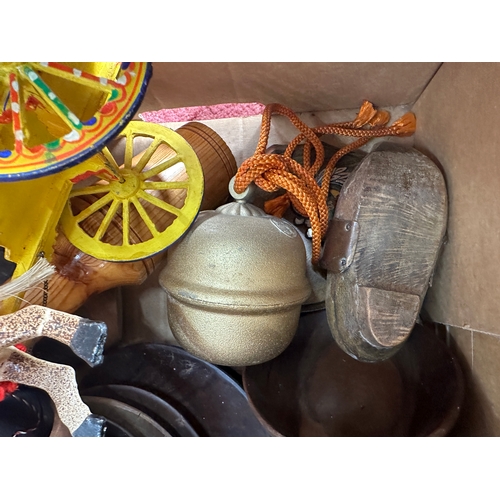 229 - Box of Wooden Items & Vintage Worldwide Souvenirs