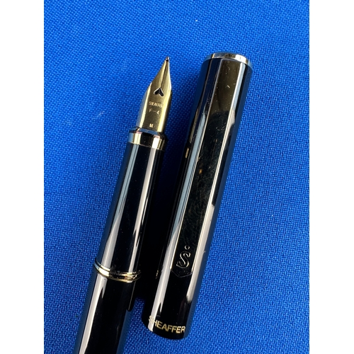 215 - Sheaffer Fountain Pen Marked F-4 M to the Nib in Very Good Condition