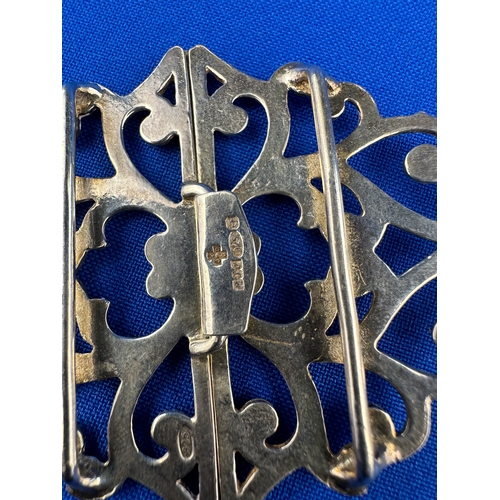 9 - 925 Silver Nurses Buckle 30.6g