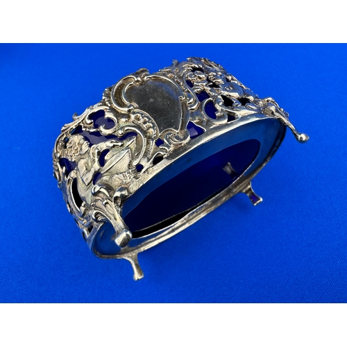 12 - Hallmarked Silver Salt with Cobalt Blue Glass Inner Birmingham 1882 65.8g