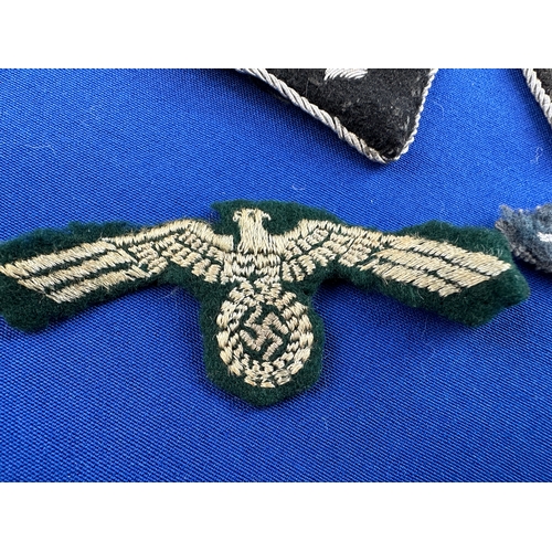 113 - Third Reich Waffen Runic SS Officer Collar Tabs, Adolf Hitler Cuff Band & SS Eagle Badges.