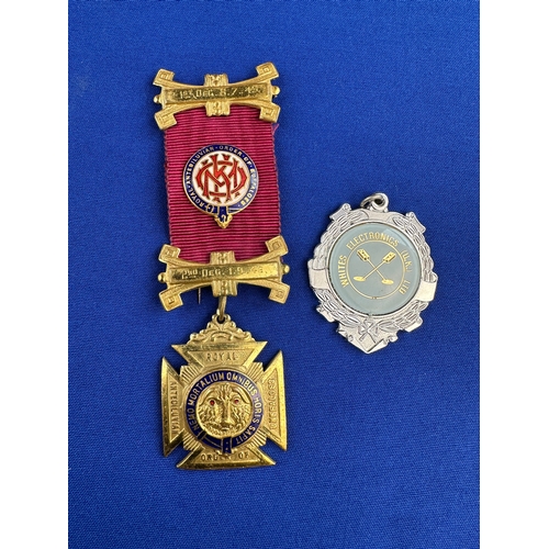 99 - Masonic Jewel / Medal & Other Medal