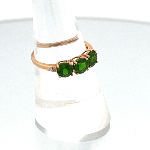 53 - 9ct Gold Ring set with Three Green Stones size P 1.37g