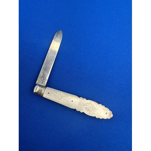 86 - Silver & Mother of Pearl Pen Knife