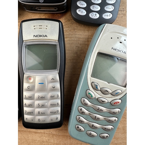 467 - Six Vintage Nokia Mobile Phones