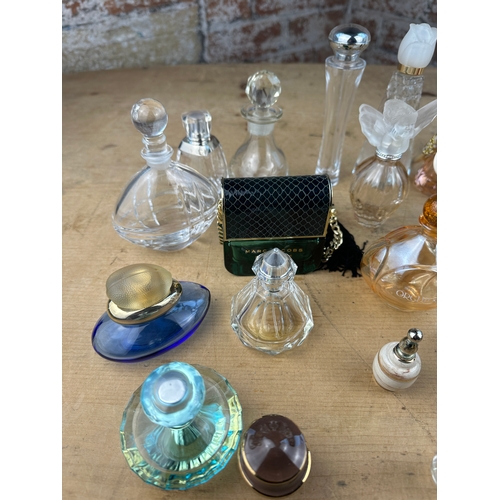 308 - Collection of Vintage & Modern Scent & Perfume Bottles