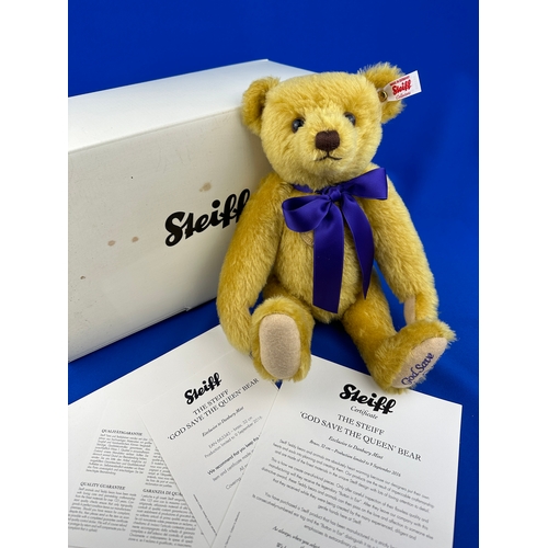 98 - Limited Edition Steiff Collectable Teddy Bear - God Save The Queen No.308