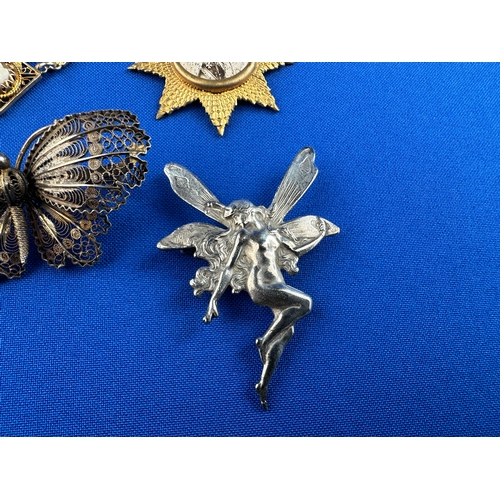 3 - Silver Butterfly Brooch & other Vintage Jewellery Items