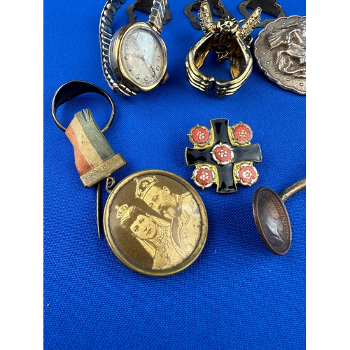 339 - Group of Small Collectables including Watch