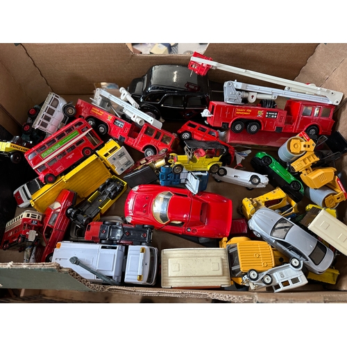 91 - Box of Vintage Matchbox & Corgi Diecast Cars & Vehicles