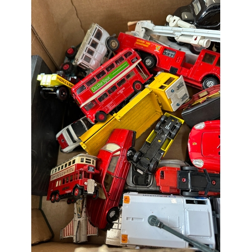 91 - Box of Vintage Matchbox & Corgi Diecast Cars & Vehicles