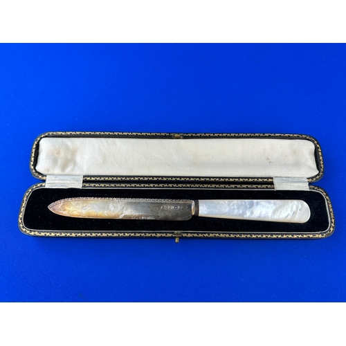 10 - Hallmarked Silver & Mother of Pearl Knife in Presentation Case - Sheffield 1925 85g gross weight