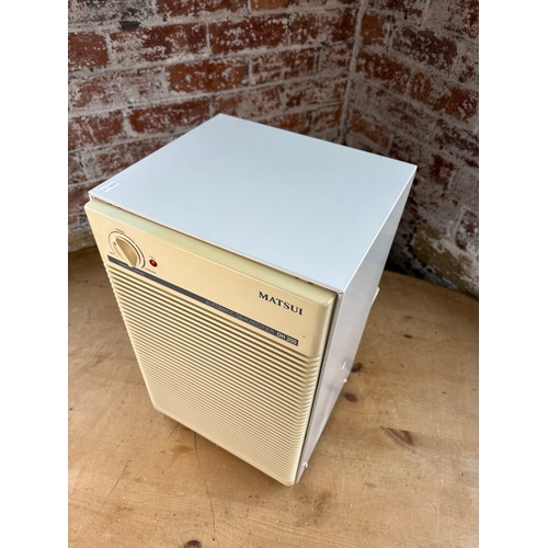 506 - Matsui Dehumidifier