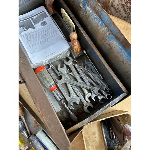 500 - Vintage Record Metal Tool Box with Contents & Stanley Bailey Plane