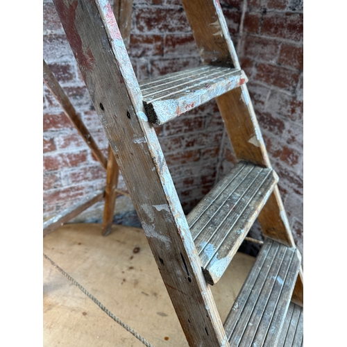 501 - Vintage Wooden Step Ladder