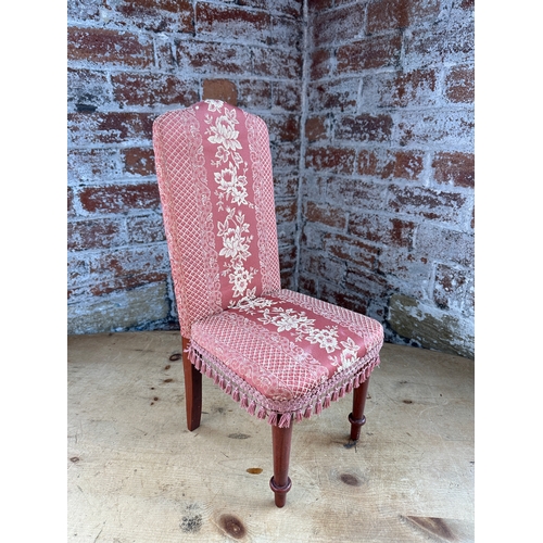 172 - Antique Style Upholstered Teddy Bear Chair