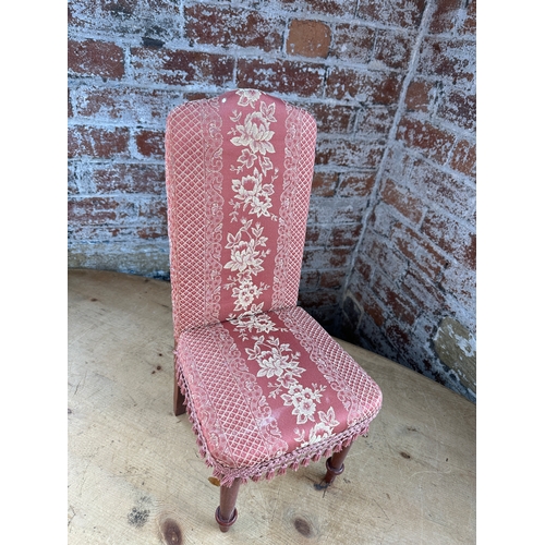 172 - Antique Style Upholstered Teddy Bear Chair