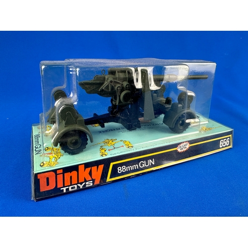 145 - Dinky Toys 656 88mm Gun