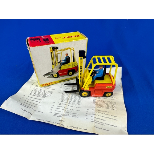 155 - Dinky Toys 404 Conveyancer Fork Lift Truck