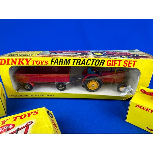 164 - Dinky Toys 399 Farm tractor Gift Set, 2 x Dinky 321 Manure Spreaders and 324 Hay Rake