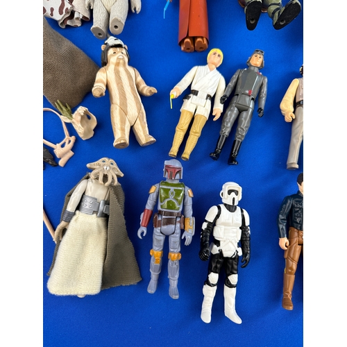 210 - Collection of Early Star Wars Figures from 1970s onwards Kenner, including Guns & Accessories 33 Fig... 