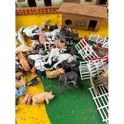 85 - Britains Farm Animals, Figures & Wooden Farm Play Set