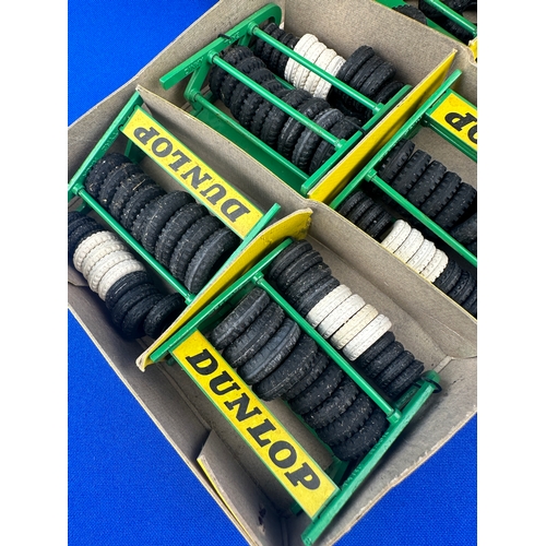 97 - Dinky Toys 786 Trade Pack of 6 Tyre Racks