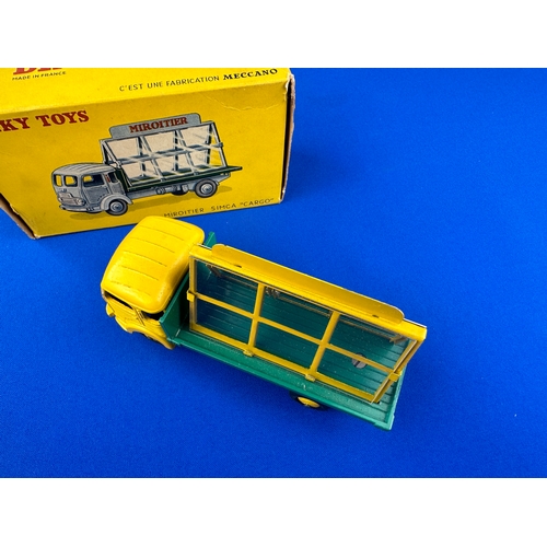 100 - Dinky Toys Diecast Simca Cargo 33