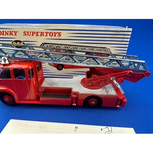 105 - Dinky Toys Diecast Turntable Fire Truck 956