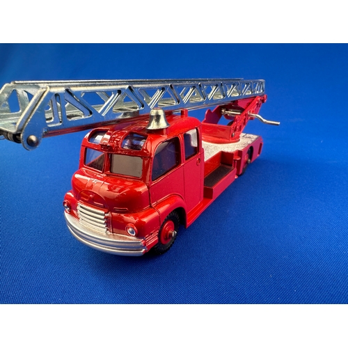 105 - Dinky Toys Diecast Turntable Fire Truck 956